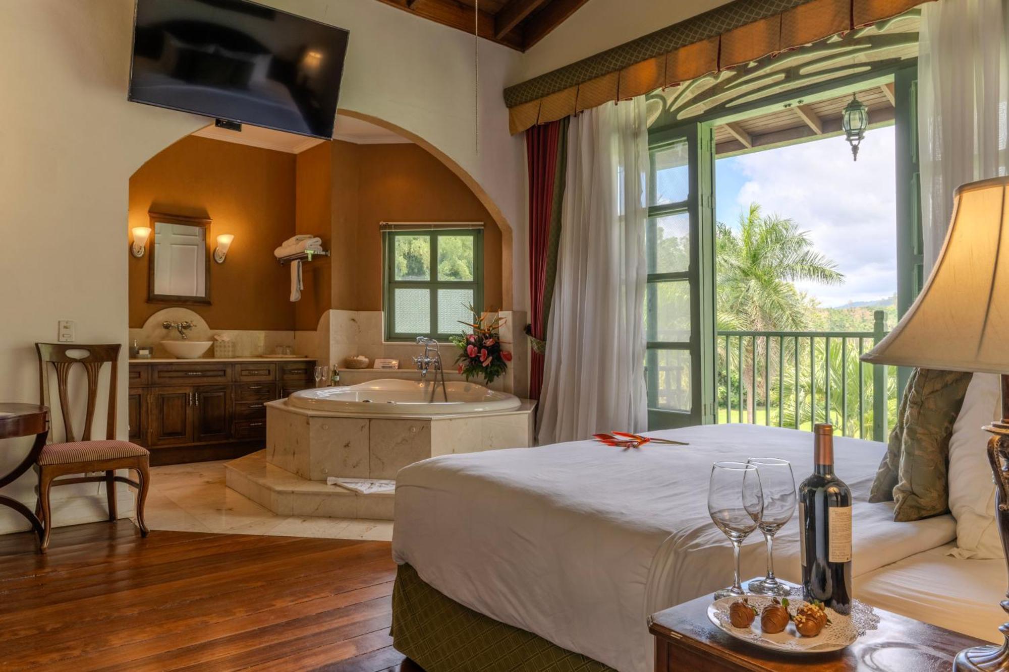 Hotel Casa Turire توريالبا المظهر الخارجي الصورة